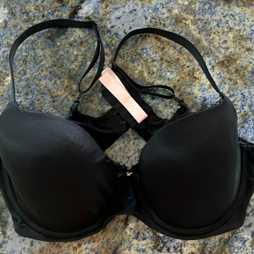 Victoria Secret t shirt bra